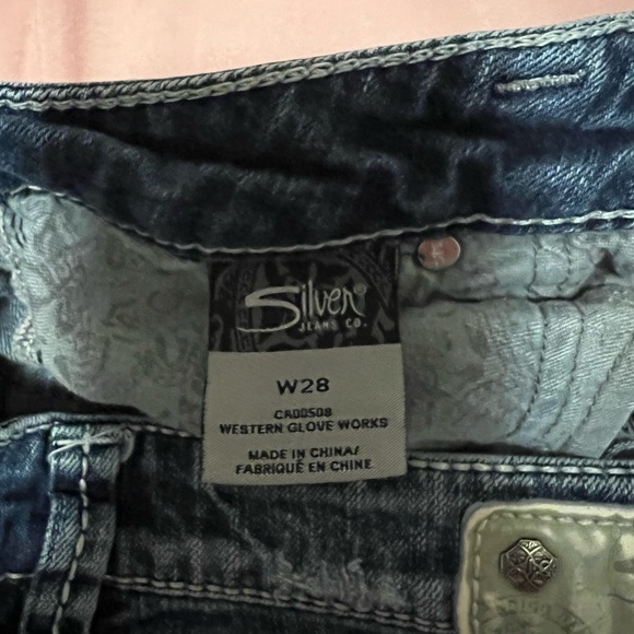 🌸A bundle of ladies jeans 👖 clothes are name brand 😊 - Picture 15 of 16